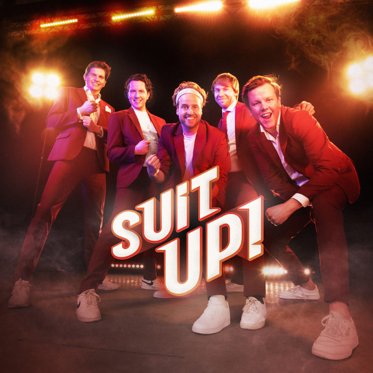 SUIT UP !